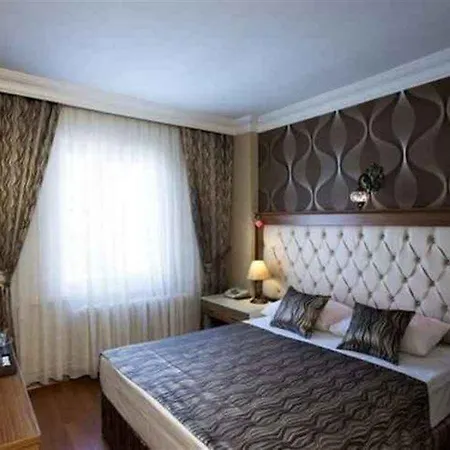 Sirin Hotel 3*