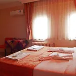 Sirin Hotel Istanboel