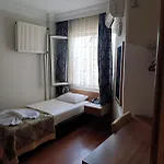 Sirin Hotel Istanboel